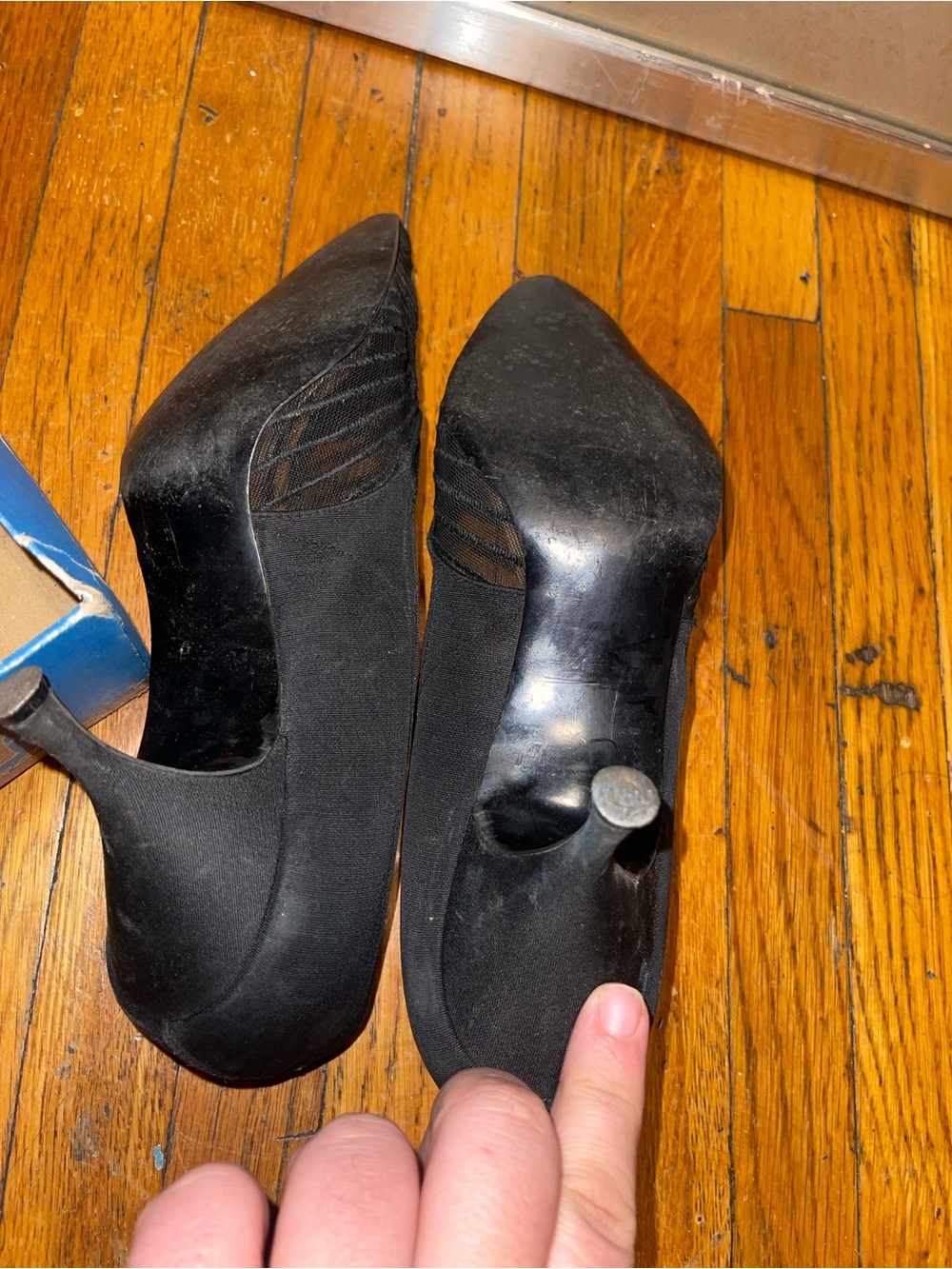 Vintage Black Lace Pointed Toe Heels Size 7.5M - Picture 6 of 6